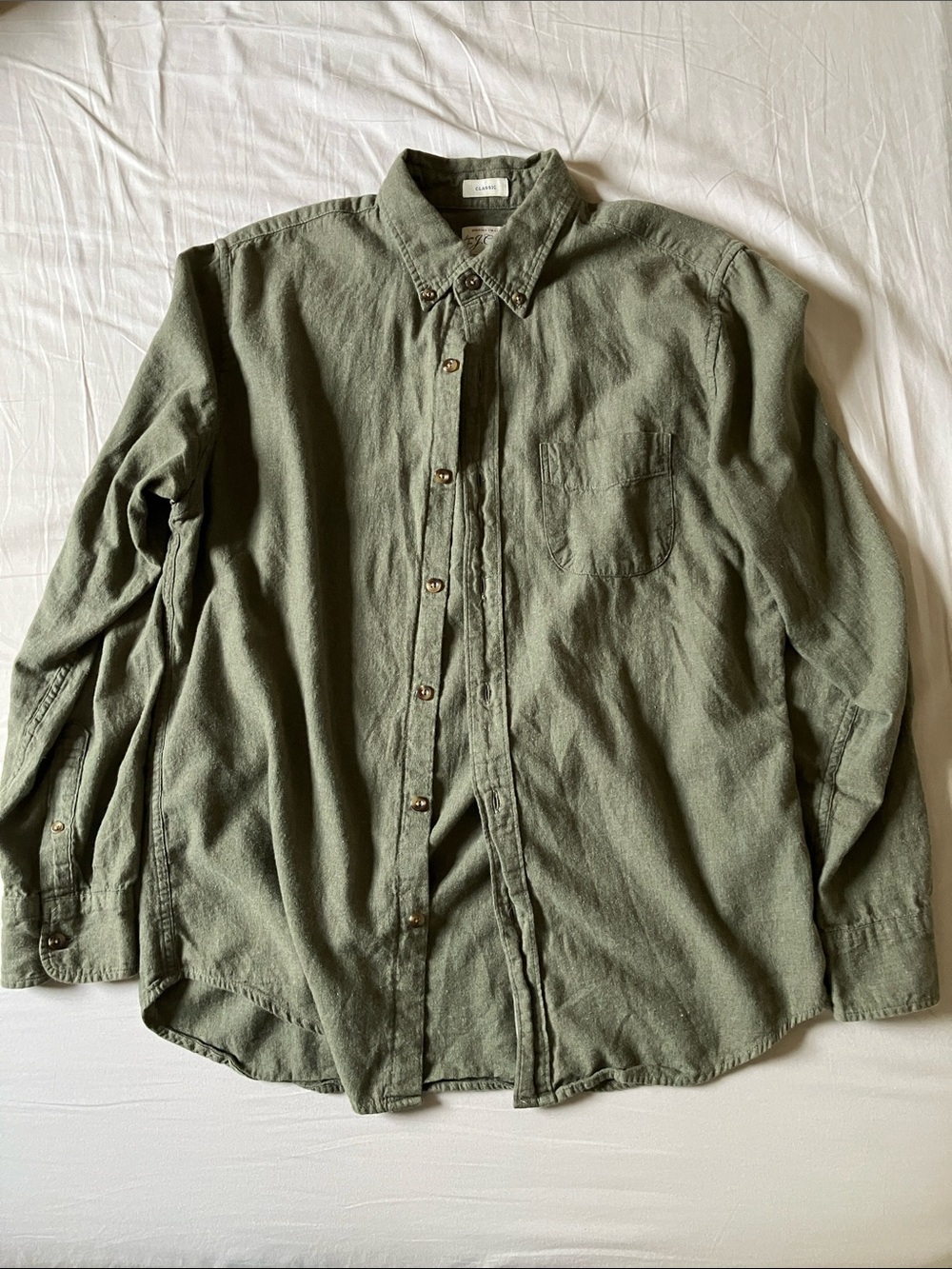 J Crew Reimagined Mens Size M Classic Fit 100% Cotton Button Down Shirt